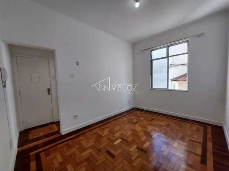 Apartamento à venda com 1 quarto, 32m² - Foto 23