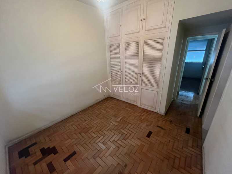 Apartamento à venda com 3 quartos, 97m² - Foto 7