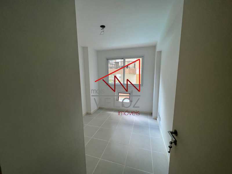 Apartamento à venda com 2 quartos, 66m² - Foto 1