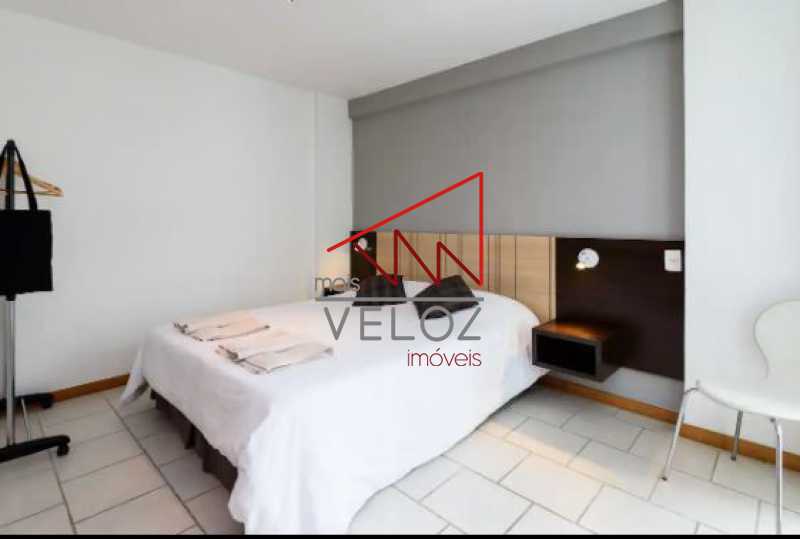 Apartamento à venda com 1 quarto, 40m² - Foto 11