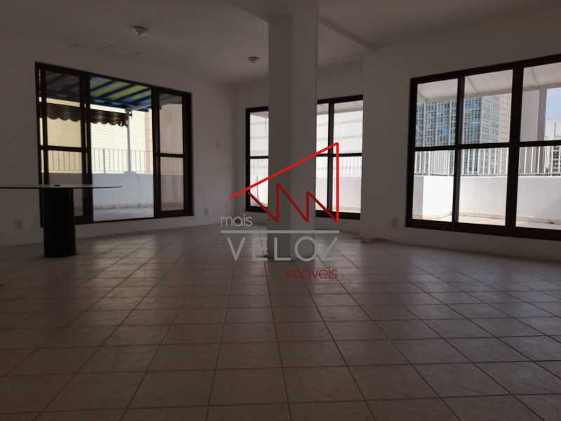 Cobertura, 1 quarto, 160 m² - Foto 1