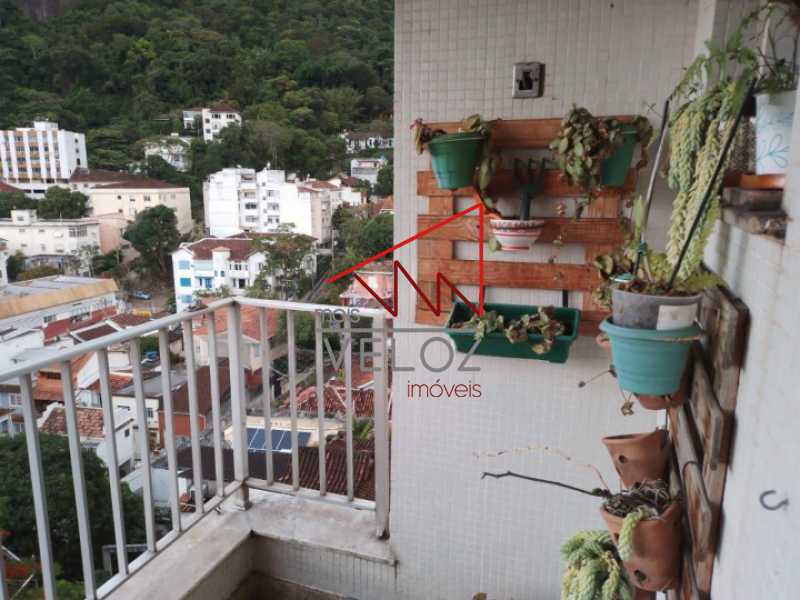 Apartamento à venda com 3 quartos, 112m² - Foto 3