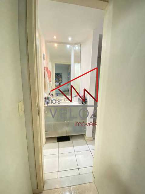 Apartamento à venda com 1 quarto, 56m² - Foto 13