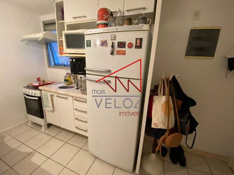 Apartamento à venda com 1 quarto, 56m² - Foto 15