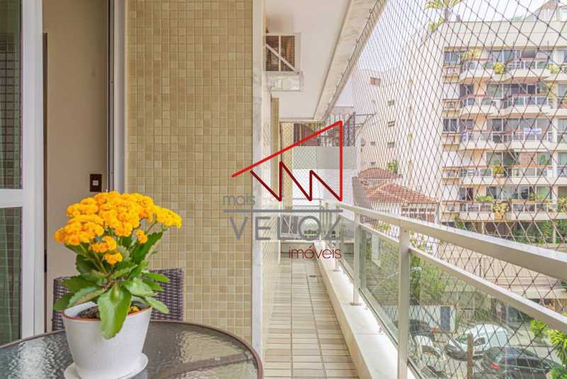 Apartamento à venda com 4 quartos, 140m² - Foto 11