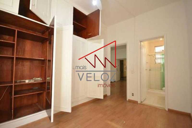 Apartamento à venda com 1 quarto, 60m² - Foto 6