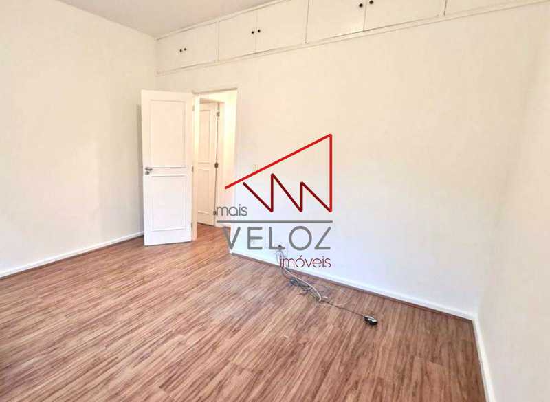 Apartamento à venda com 5 quartos, 176m² - Foto 4