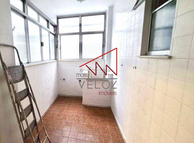 Apartamento à venda com 5 quartos, 176m² - Foto 18