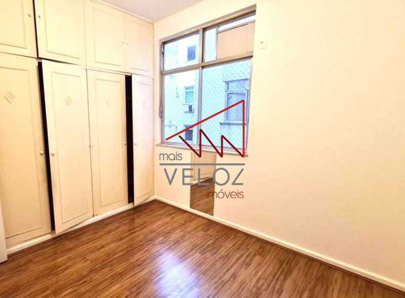 Apartamento à venda com 5 quartos, 176m² - Foto 19