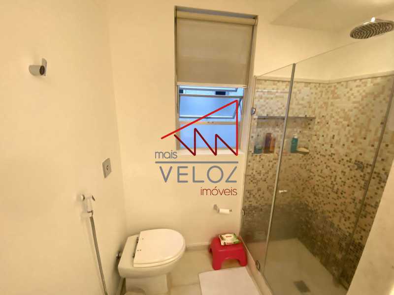 Apartamento à venda com 3 quartos, 201m² - Foto 21