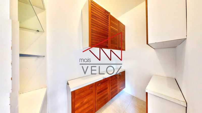 Apartamento à venda com 4 quartos, 161m² - Foto 15