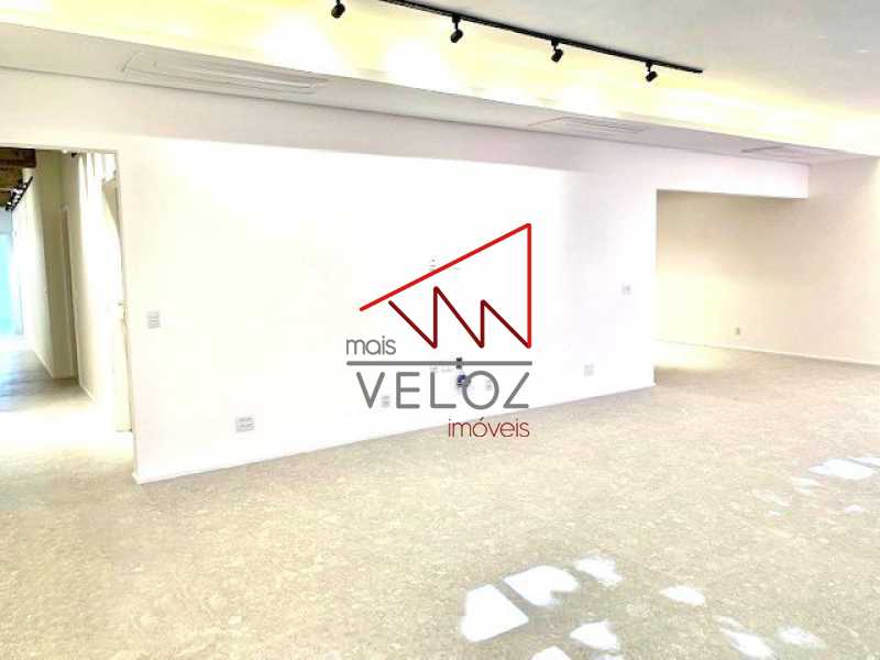 Apartamento, 3 quartos, 188 m² - Foto 1