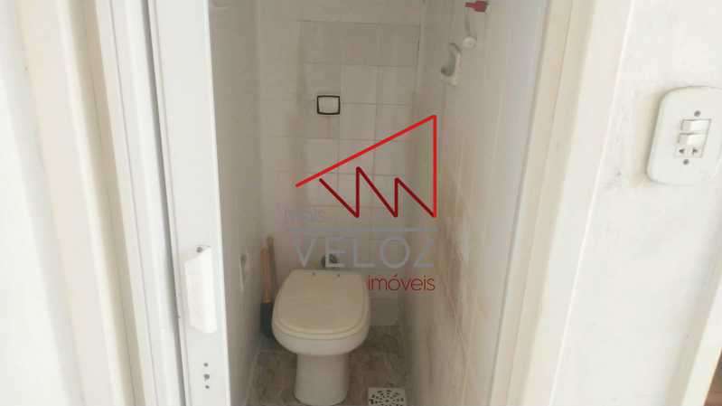 Apartamento à venda com 2 quartos, 70m² - Foto 9