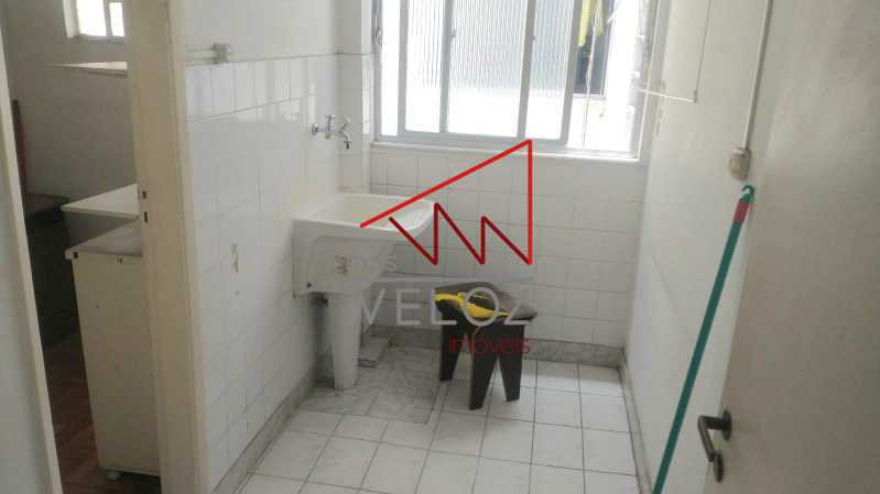 Apartamento à venda com 2 quartos, 70m² - Foto 10