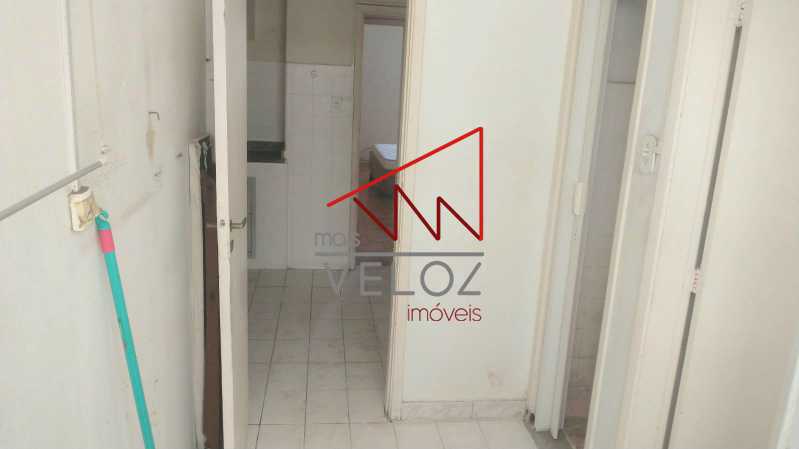 Apartamento à venda com 2 quartos, 70m² - Foto 11