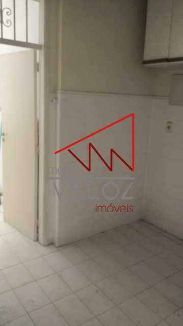 Apartamento à venda com 2 quartos, 70m² - Foto 12