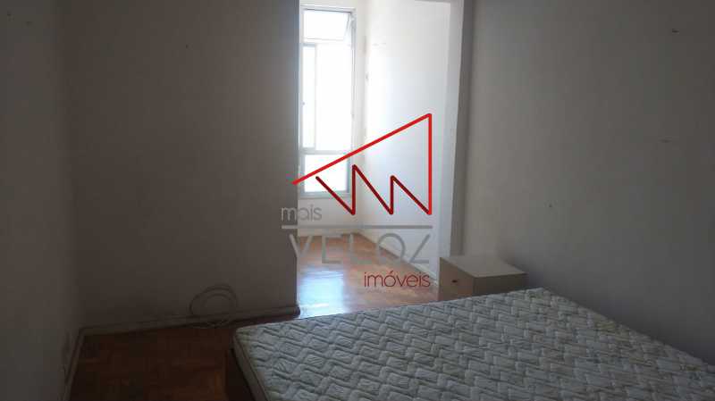 Apartamento à venda com 2 quartos, 70m² - Foto 14