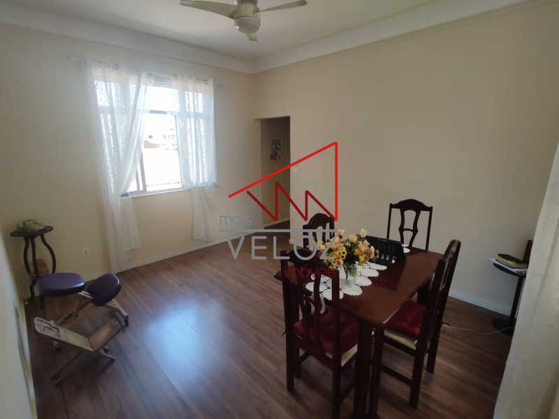 Apartamento à venda com 2 quartos, 90m² - Foto 1