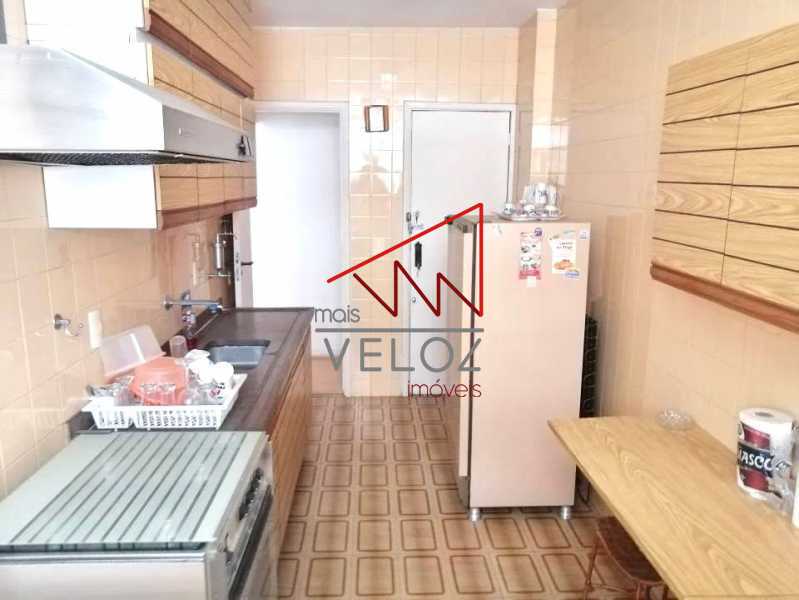 Apartamento à venda com 3 quartos, 100m² - Foto 12