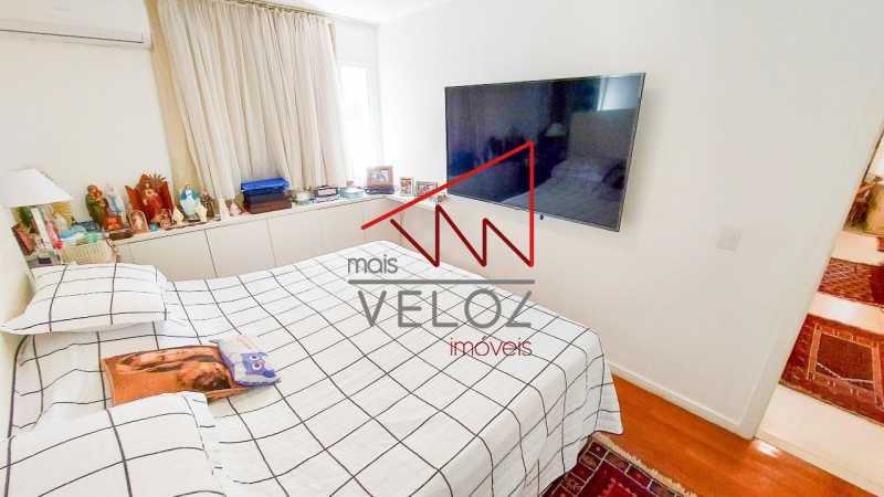 Apartamento à venda com 4 quartos, 152m² - Foto 13