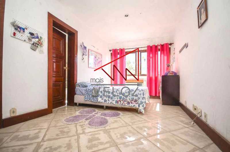 Casa à venda com 5 quartos, 650m² - Foto 15