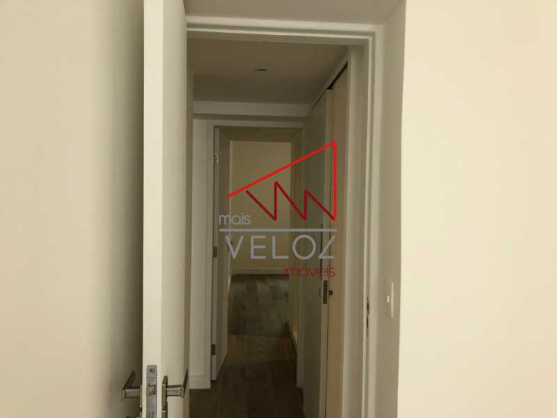 Apartamento à venda com 3 quartos, 113m² - Foto 6