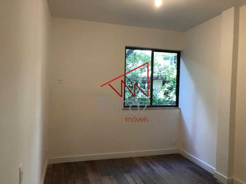 Apartamento à venda com 3 quartos, 113m² - Foto 11