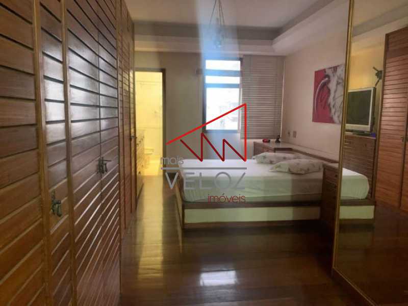 Apartamento à venda com 4 quartos, 203m² - Foto 5