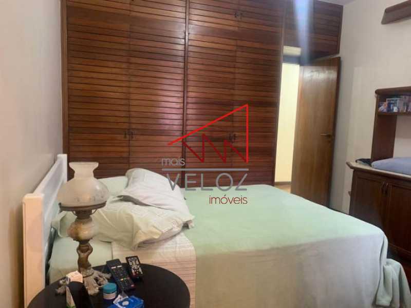 Apartamento à venda com 4 quartos, 203m² - Foto 6