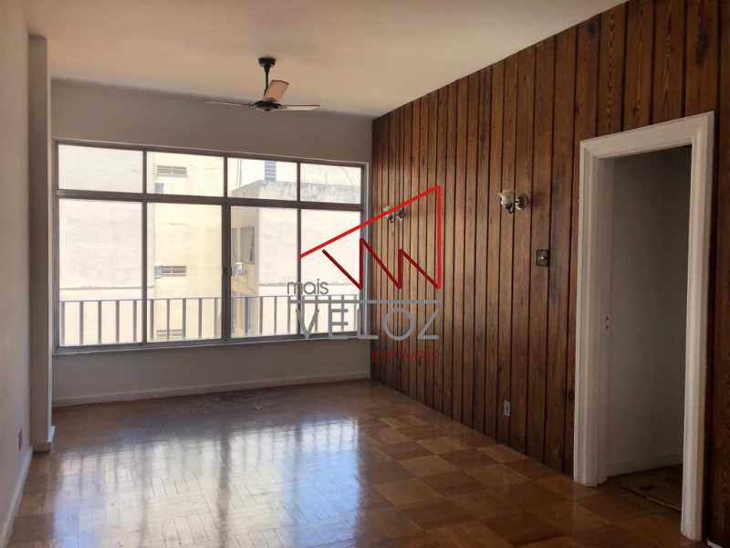 Apartamento à venda com 3 quartos, 100m² - Foto 1