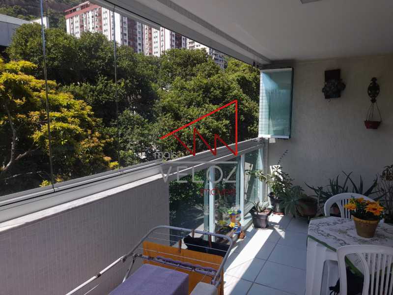 Apartamento à venda com 4 quartos, 105m² - Foto 1