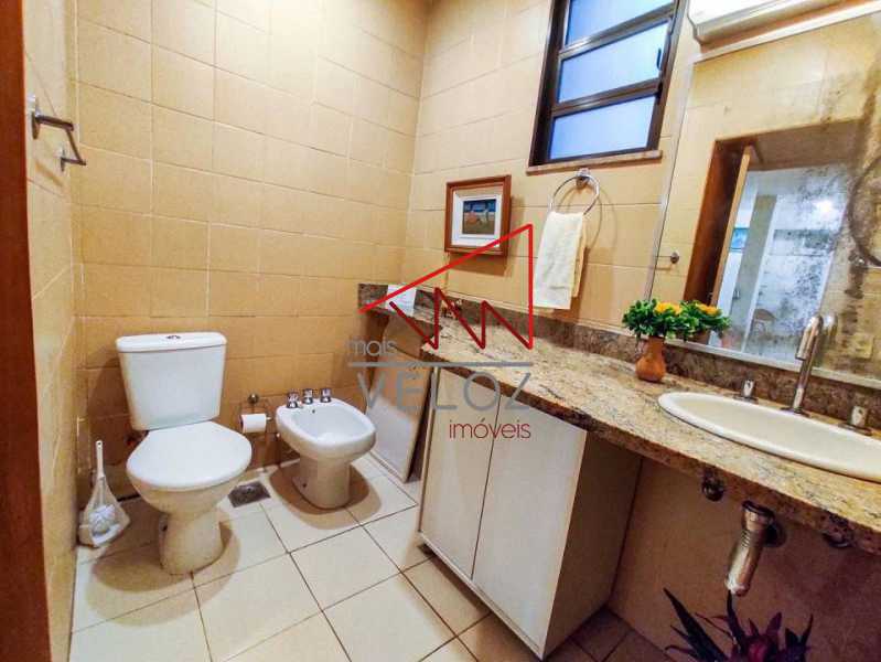 Apartamento à venda com 2 quartos, 75m² - Foto 10