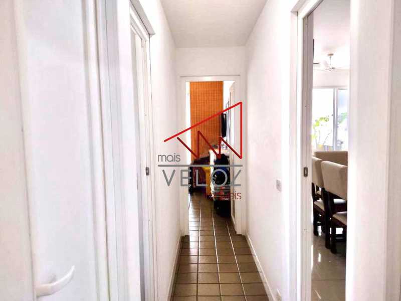 Apartamento à venda com 3 quartos, 298m² - Foto 8