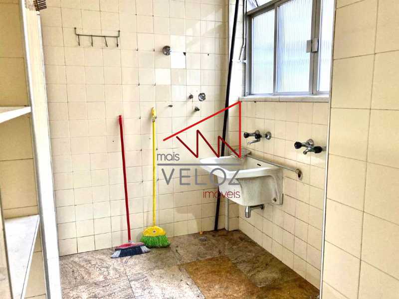 Apartamento à venda com 3 quartos, 112m² - Foto 19