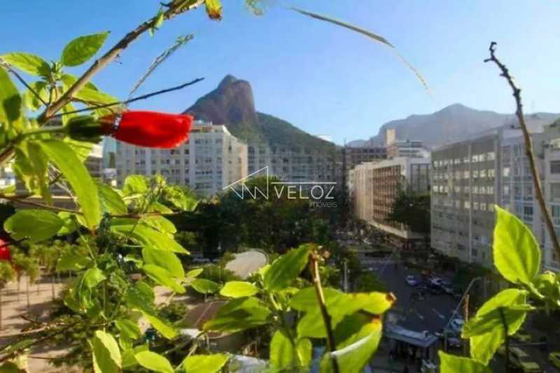 Apartamento à venda com 2 quartos, 71m² - Foto 1