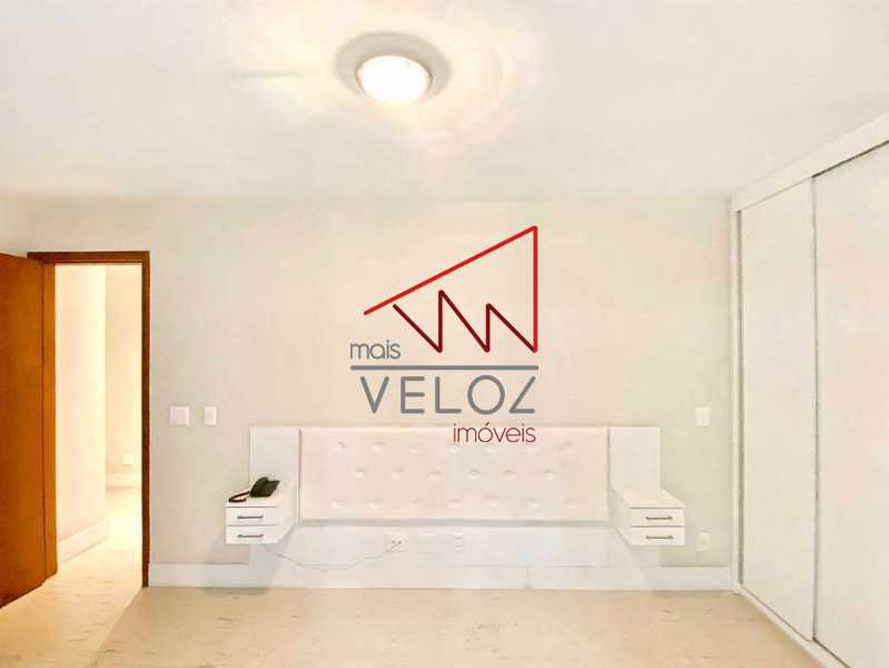 Apartamento à venda com 2 quartos, 85m² - Foto 16