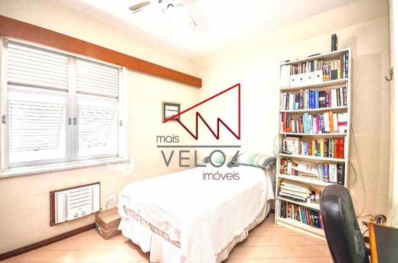 Apartamento à venda com 3 quartos, 170m² - Foto 9