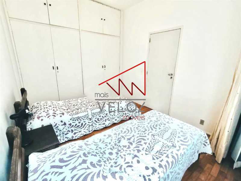 Apartamento à venda com 3 quartos, 100m² - Foto 4