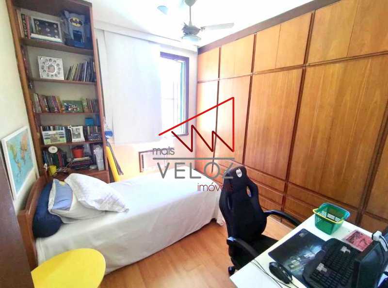 Apartamento à venda com 4 quartos, 152m² - Foto 11