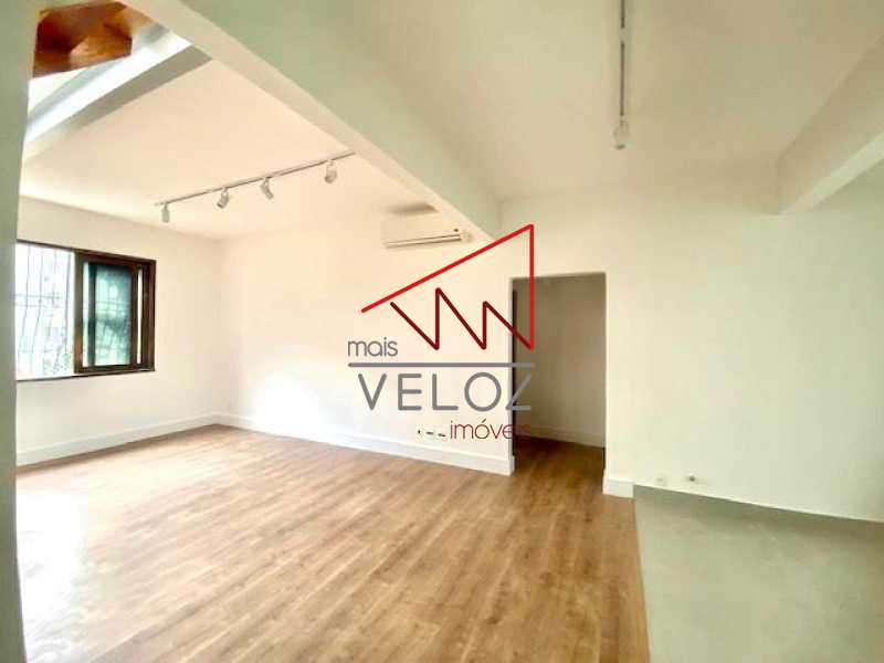 Apartamento à venda com 2 quartos, 89m² - Foto 3