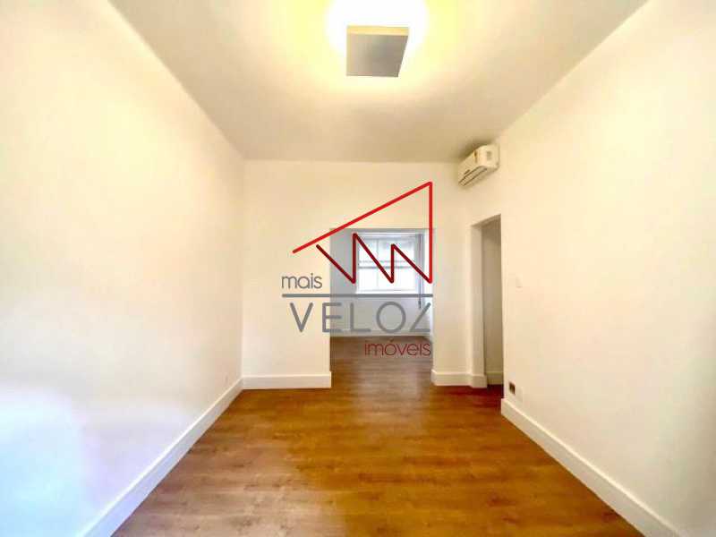 Apartamento à venda com 2 quartos, 89m² - Foto 14