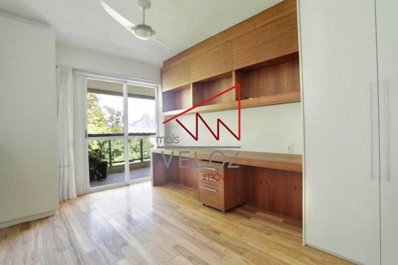 Apartamento à venda com 4 quartos, 210m² - Foto 8