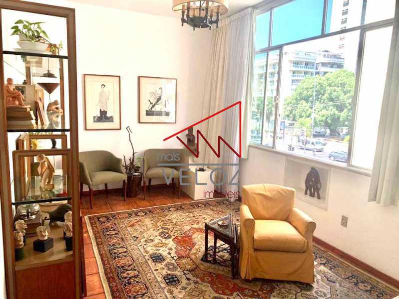 Apartamento à venda com 1 quarto, 67m² - Foto 1