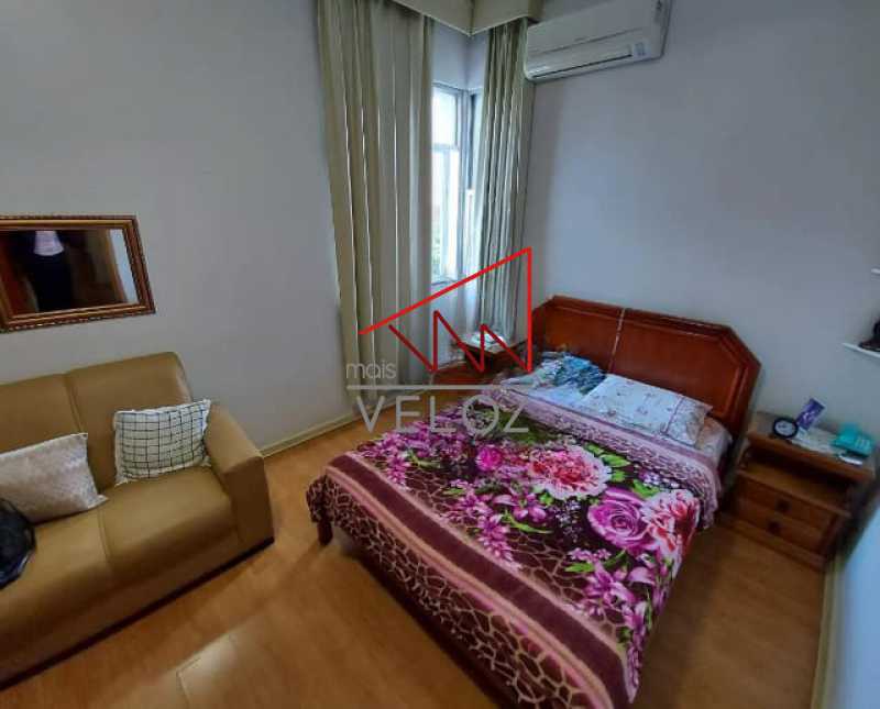 Apartamento à venda com 3 quartos, 135m² - Foto 9