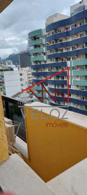 Apartamento à venda com 1 quarto, 40m² - Foto 2