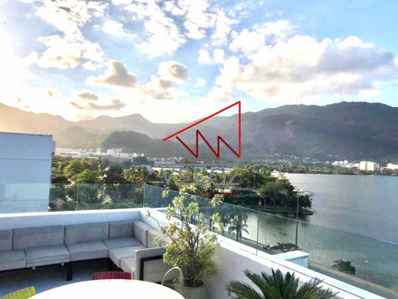 Cobertura à venda com 3 quartos, 201m² - Foto 1