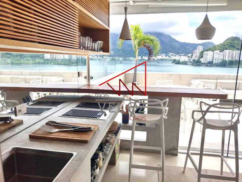 Cobertura à venda com 3 quartos, 201m² - Foto 15