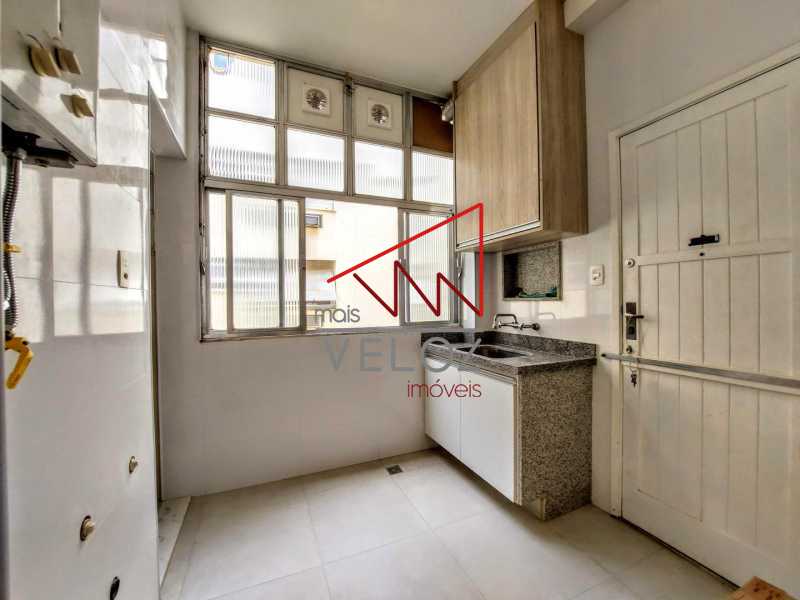 Apartamento à venda com 4 quartos, 180m² - Foto 24