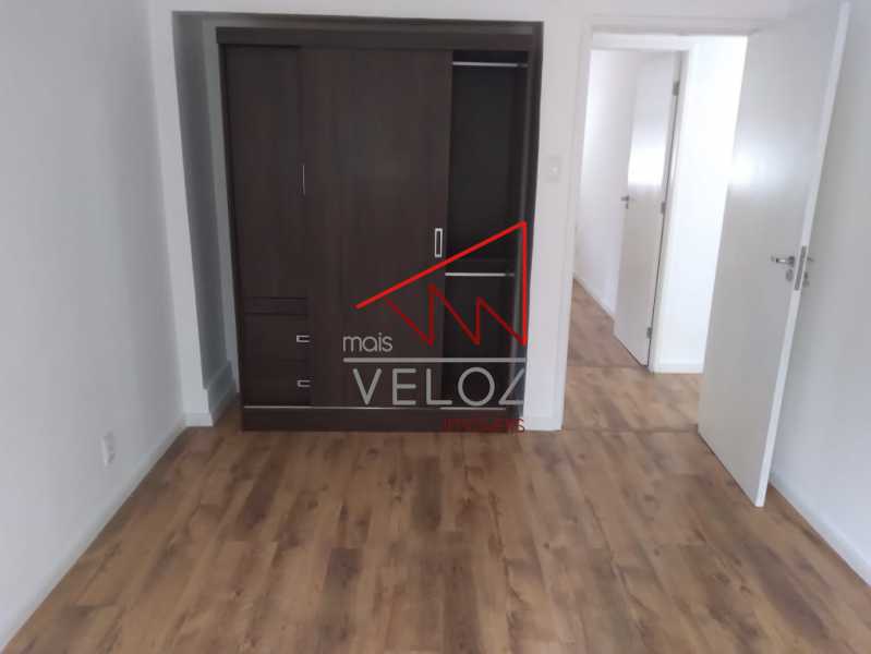 Apartamento à venda com 3 quartos, 85m² - Foto 5