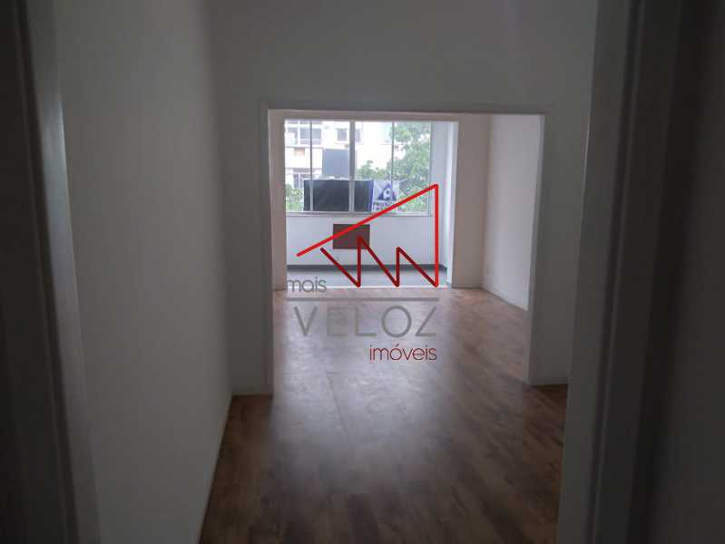 Apartamento à venda com 3 quartos, 85m² - Foto 7